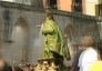 La Madonna che scappa in piazza